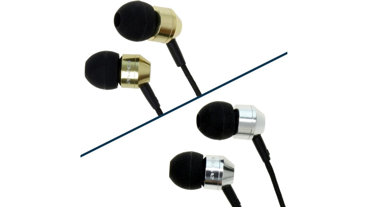 上海問屋、絡みにくい布コード採用のカナル型イヤホンを999円で発売