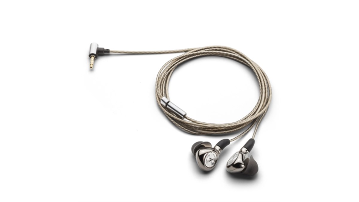 iriver、beyerdynamic×Astell&Kernの新コラボイヤホン「AK T8iE MkII