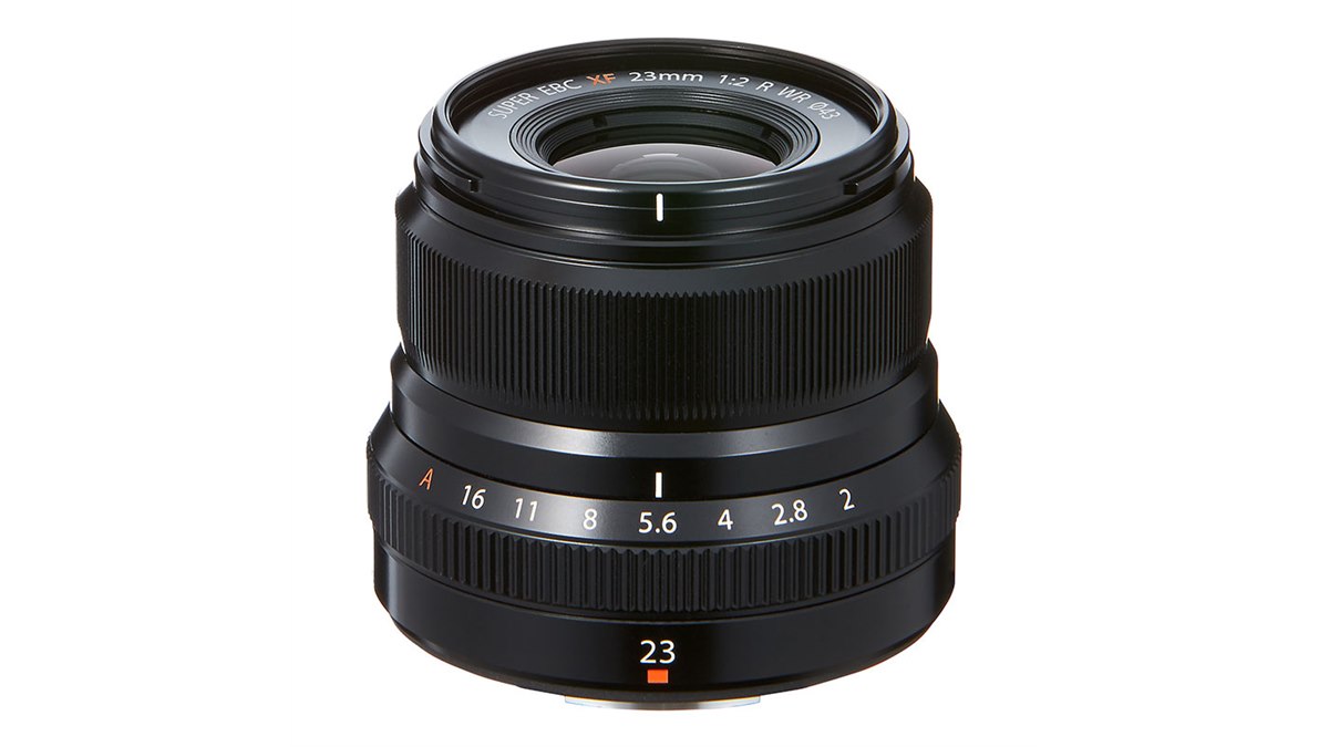 富士フイルム、小型軽量180gの広角レンズ「XF23mmF2 R WR」 - 価格.com