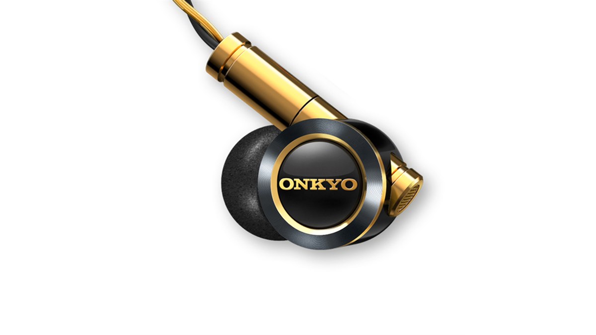 オンキヨー、ハイレゾイヤホンの最上位モデル「E900M」を11月下旬発売