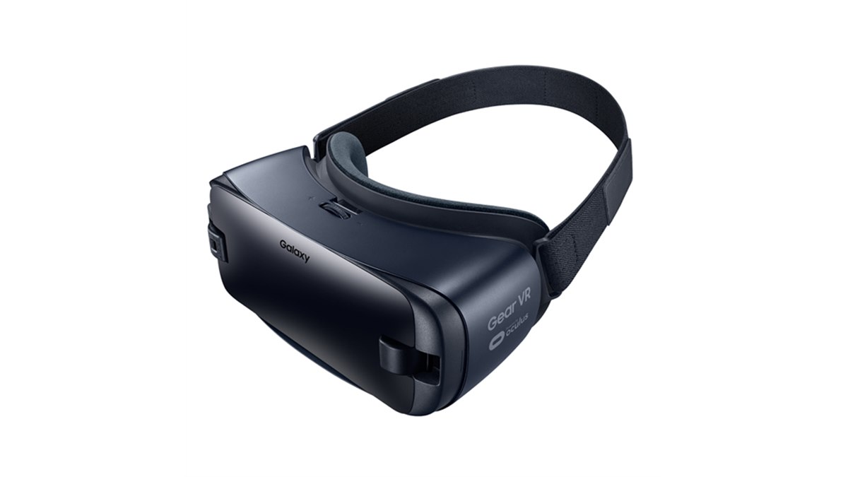 サムスン、視野角101度に拡大した「Galaxy Gear VR」を11/10発売