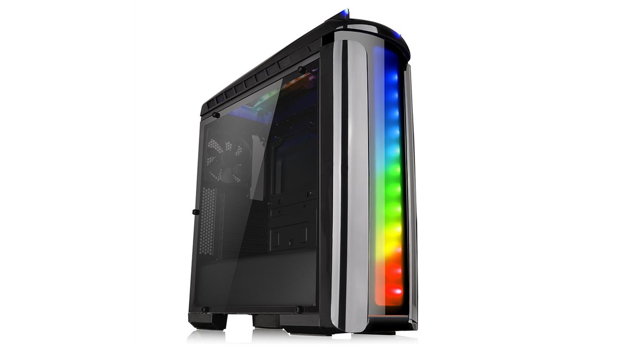 Thermaltake、7色に発光するミドルタワー型PCケース - 価格.com
