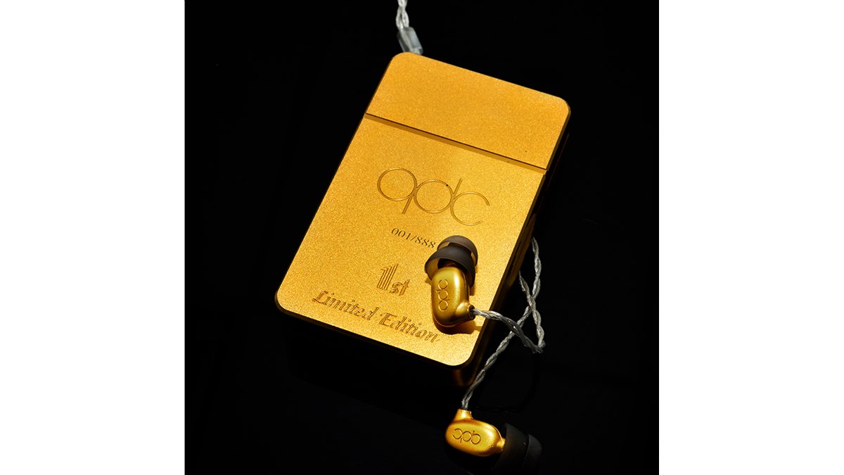 BTS Butter ワイヤレスイヤホンケース 黒/黄色 20170314191559_440_.jpg