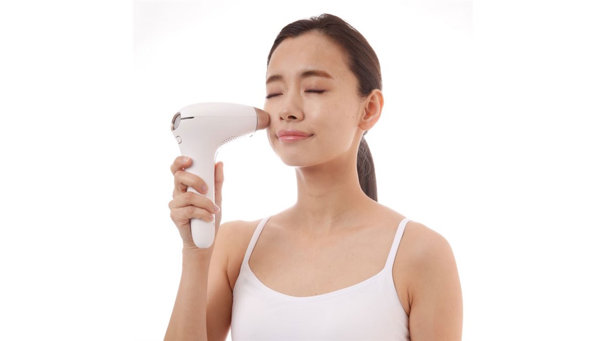 COSBEAUTY  IPL光美容器 Amazon.co.jp: 家庭用脱毛器 COSBEAUTY IPL光美容器 Flash