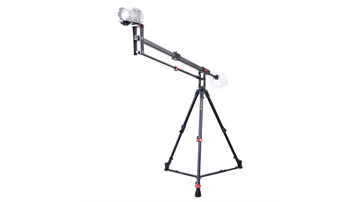 iFootage、カーボン素材のクレーンと大型アルミ三脚を3/30より発売