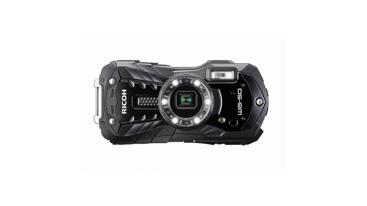 リコー、水深14m防水と1.6m耐衝撃対応のタフコンデジ「RICOH