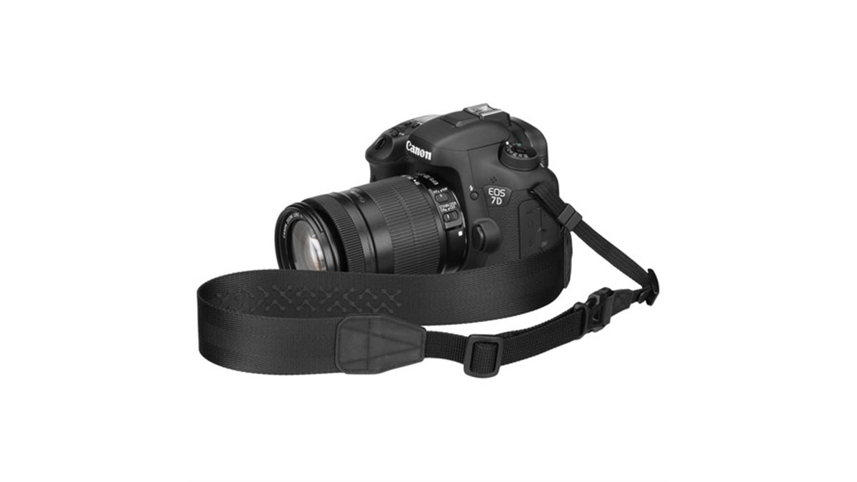 Canon FTb フィルムカメラ と持ち運び用ストラップ付き 2点 ハクバ、カメラ複数台持ちに便利な「アタッチメントストラップ02」4