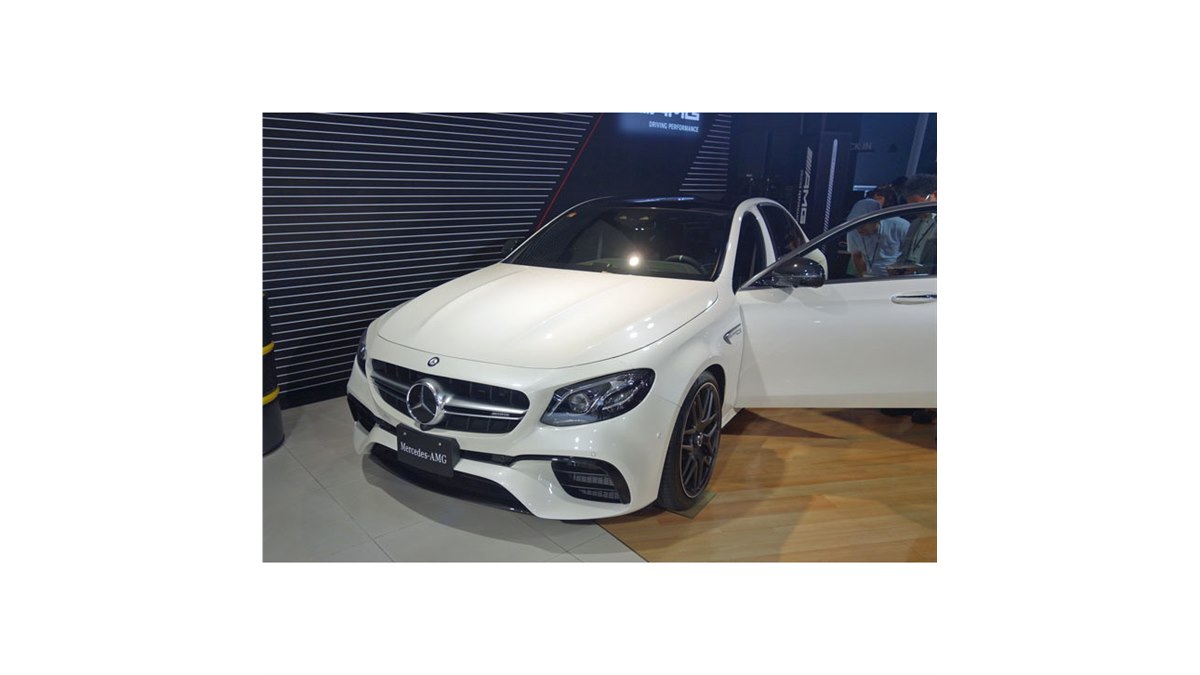 メルセデス-ベンツ117-116エンジンシリンダーヘツト各種販売 メルセデスベンツ CLA 修理費用一覧 | ベンツ故障修理 車検整備 板金
