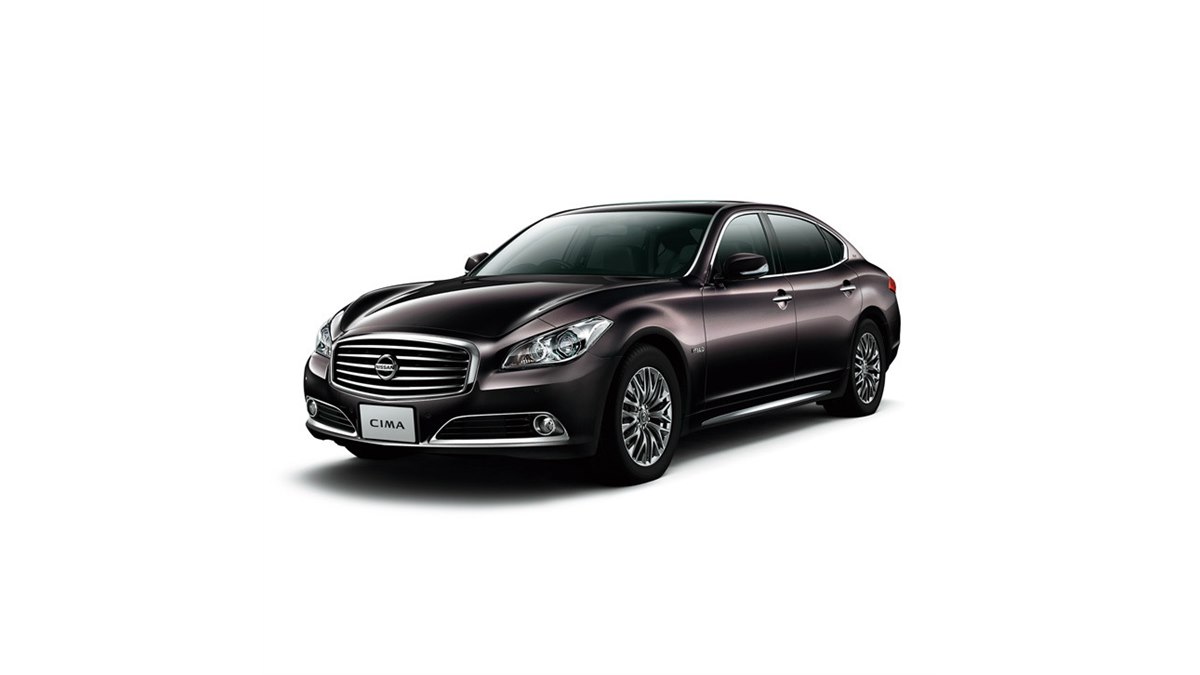 日産シーマ」がマイナーチェンジ 先進安全装備を搭載 - 価格.com