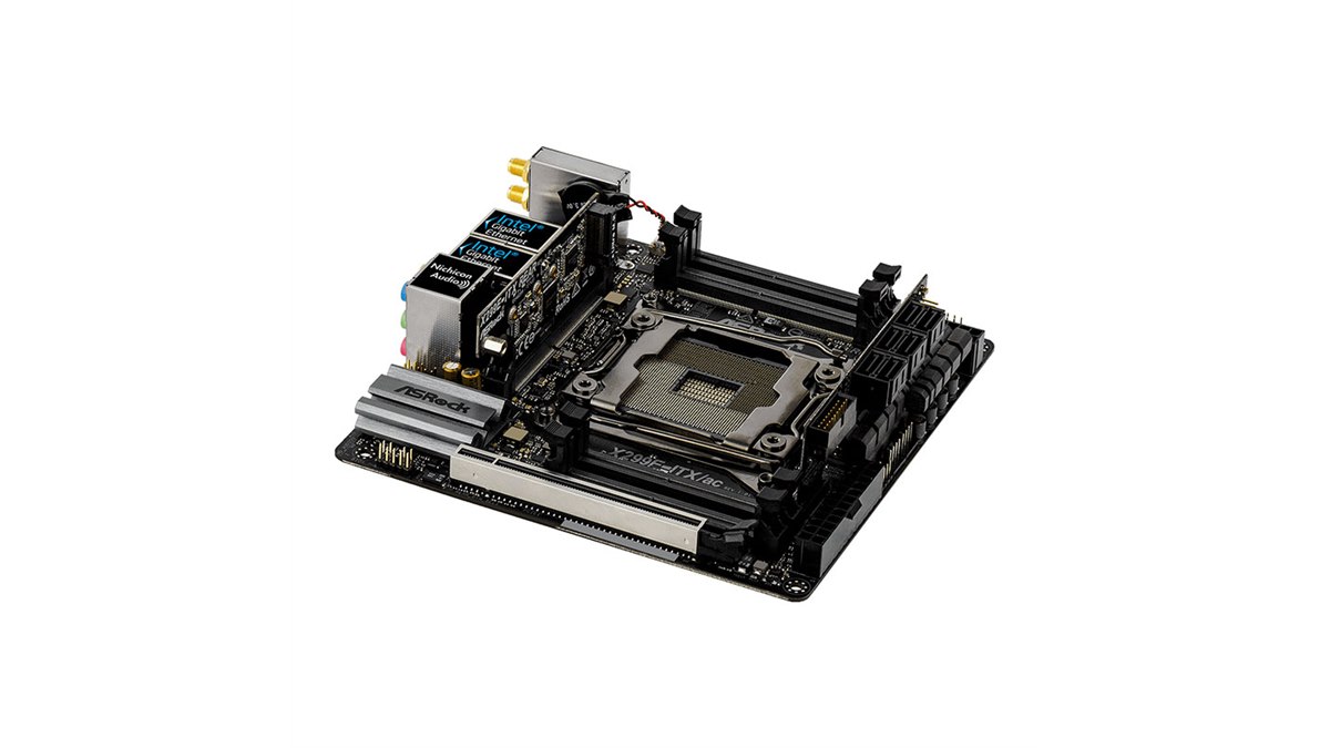 X299E-ITX/ac + Core i9 7980XE + 128GBメモリ X299E-ITX/ac + Core i9 7980XE + 128GBメモリ