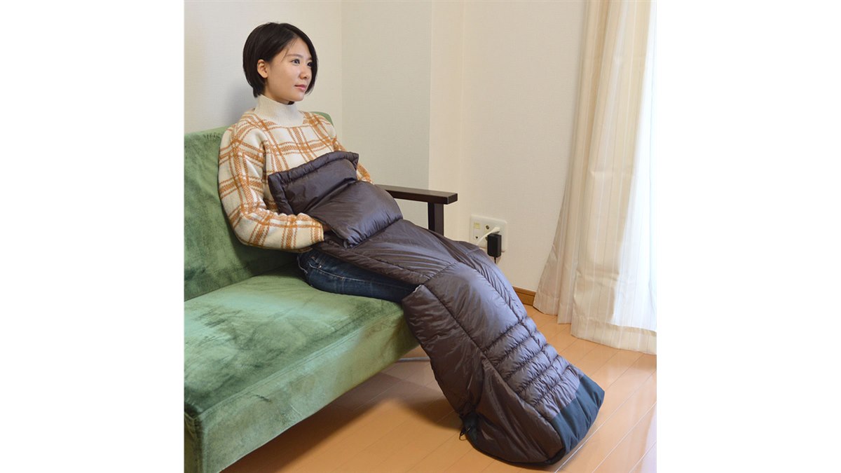 おひとりさま用こたつ」が6,980円で発売、足元と手元にヒーター内蔵