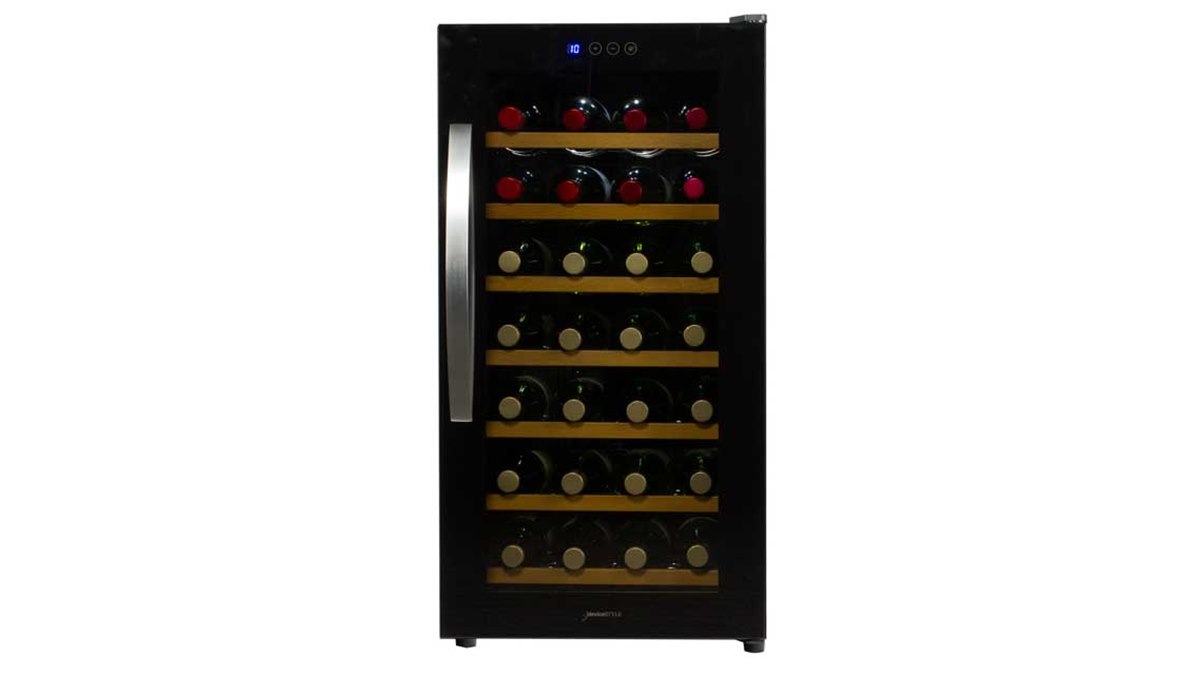 デバイスタイル、日本製ペルチェユニットを2基搭載した28本用ワイン