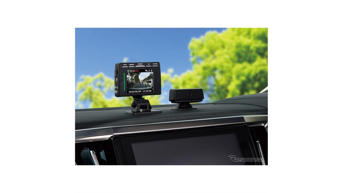 コムテック、2カメラ高画質ドラレコ発売 車内の映像も同時記録 - 価格.com