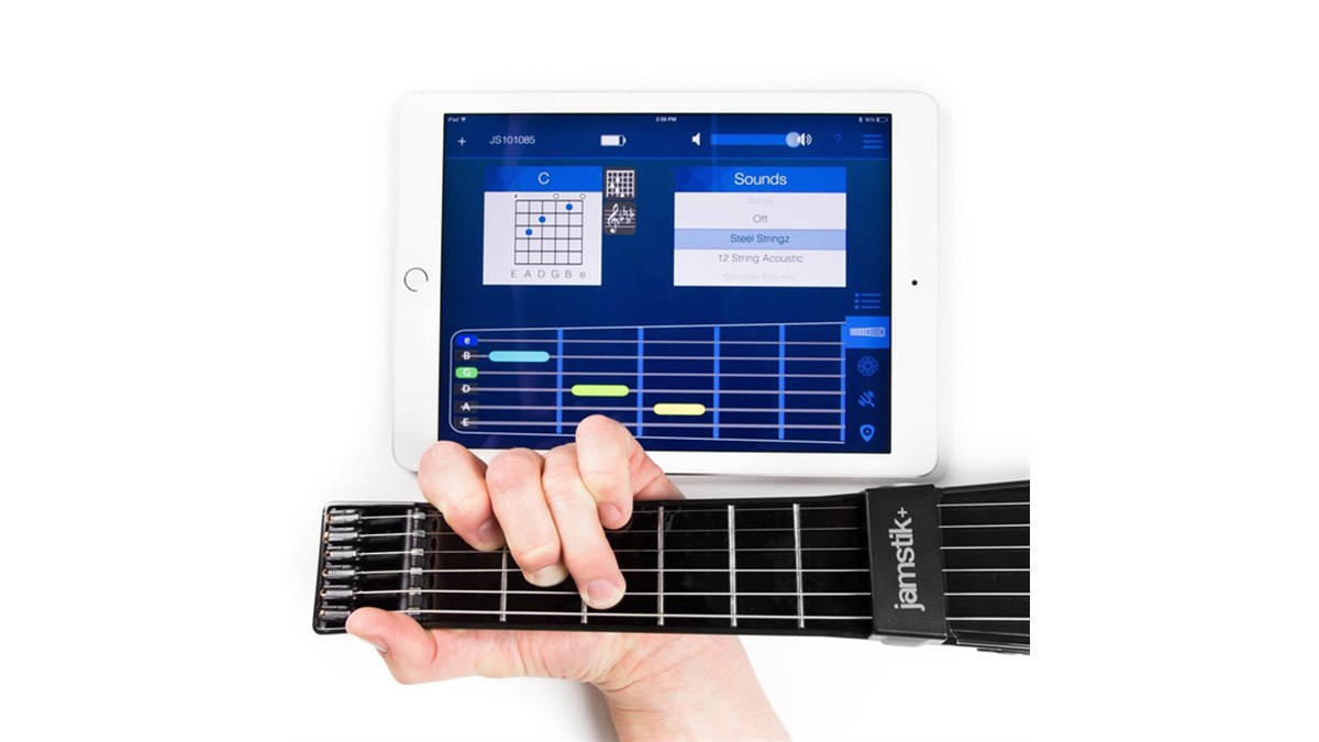 本物の弦とフレットを備えたスマートギター「jamstik+」が35,900円で