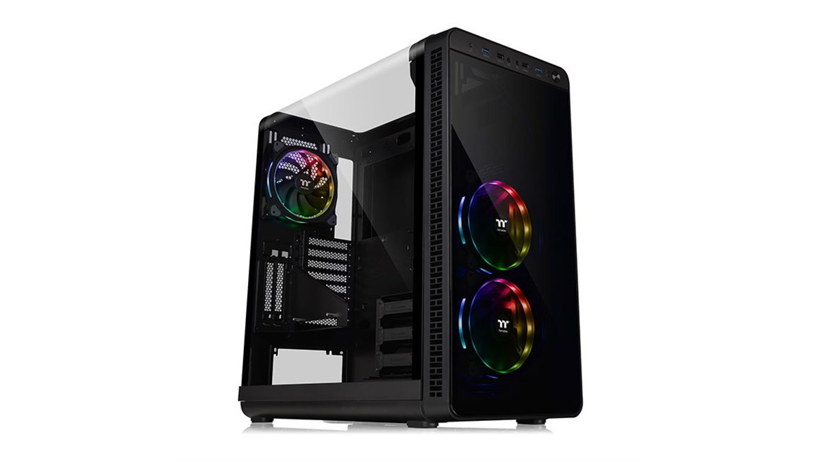 Thermaltake、ガルウィングデザインのミドルタワー型PCケース「VIEW 37