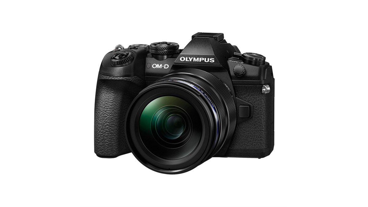 オリンパス、ミラーレス「OM-D E-M1 Mark II」に12-40mm F2.8