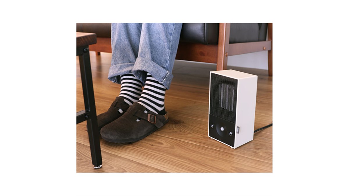 阪和、人感センサー付きの小型セラミックファンヒーター - 価格.com