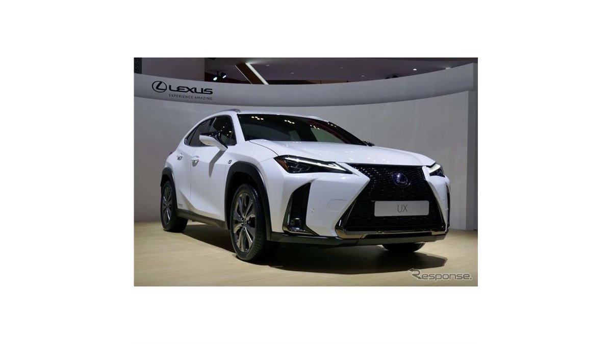 レクサスがコンパクトSUV『UX』をアジア初公開、『ES』の発売も発表 
