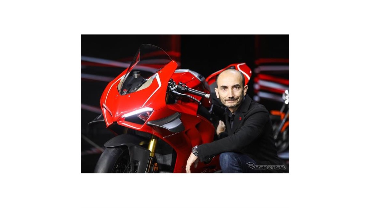 ASローマ正規品　ディバラ　日本未発売 DUCATI 2025-2026 Panigale V4 カーボン製 フレームプロテクション