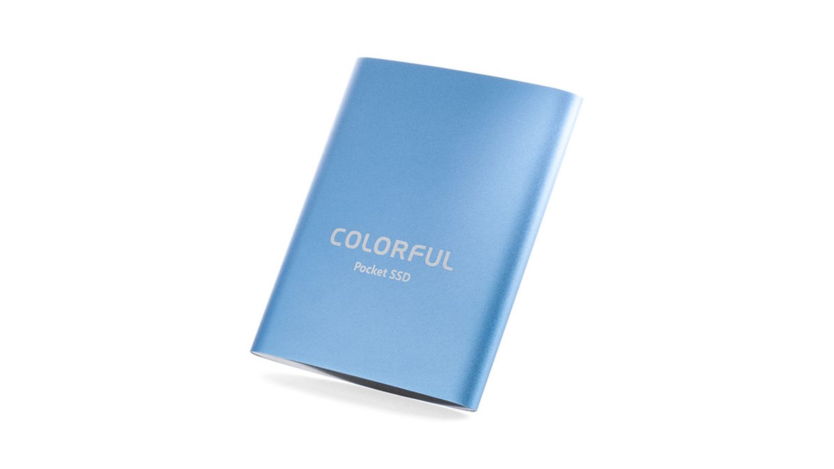 Colorful、手のひらサイズのポータブルSSD「P100 500GB」 - 価格.com