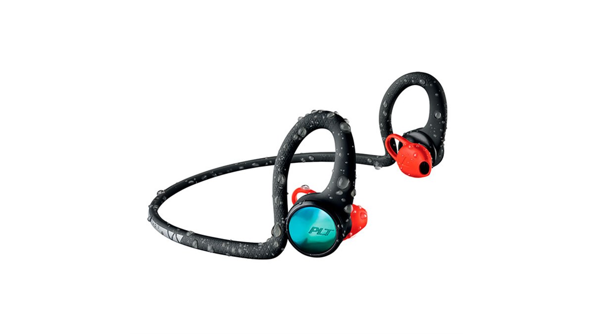 Plantronics、アウトドア向けのワイヤレスイヤホン「BackBeat FIT 2100