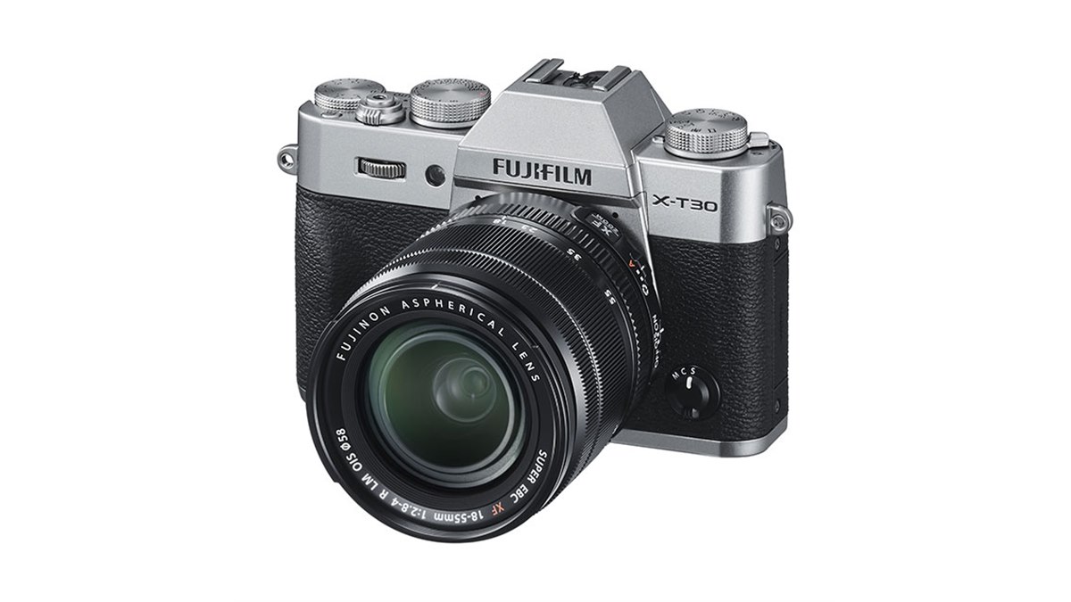富士フイルム、2610万画素の新センサーを搭載した「FUJIFILM X
