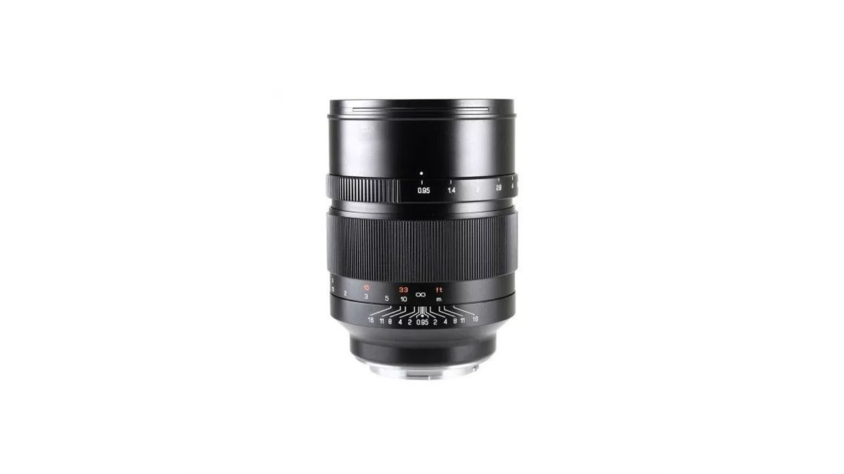 中一光学、超大口径標準レンズ「SPEEDMASTER 50mm F0.95 C」 - 価格.com