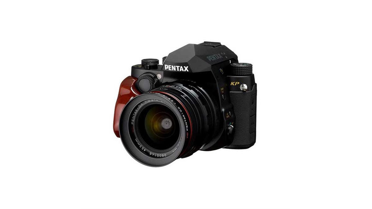 リコー、「PENTAX KP」の特別仕様モデルなどをCP+2019に参考出品