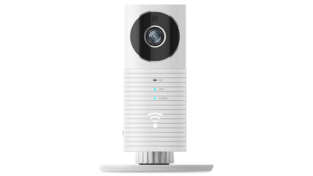 ハンファ、レンズ方向を死角なく半天球撮影できる「DVR-C1」4,980円で