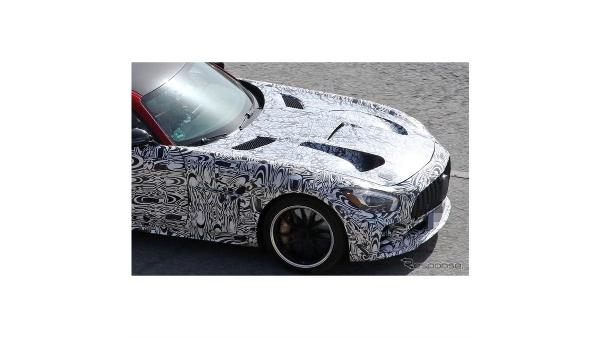 ブラックシリーズ」復活へ…AMG GT R に設定、ボンネットに秘めた“エグ