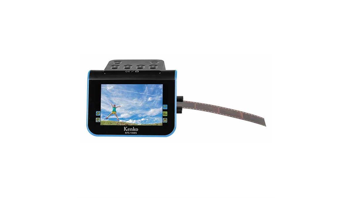 ケンコートキナー フィルムスキャナー ケンコー、フィルムを手で