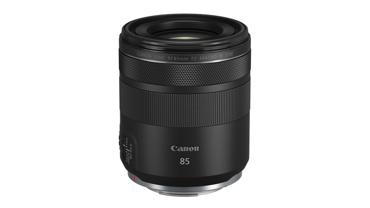 レンズ(単焦点) RF85mm f2 macro is stm キヤノン、RFマウント対応の中望遠単焦点レンズ「RF85mm F2