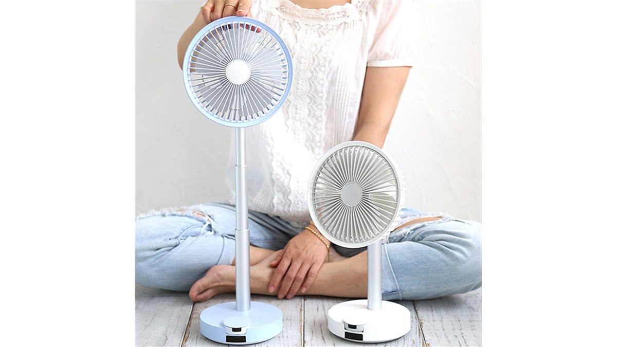 ロア、台座直径約15cmのコンパクト扇風機「BARSET 4D FAN」 - 価格.com