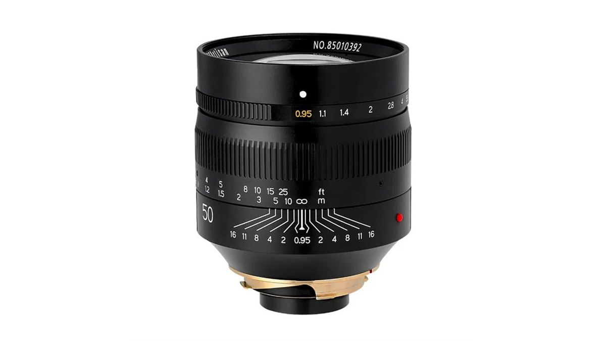 TTArtisan 50mm f/0.95 レンズ TTArtisan Unveils a Red 50mm f/0.95 'Year of the Ox' Limited