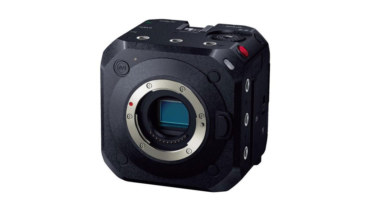 【未使用品・付属品完備】Panasonic LUMIX BGH1 ボックスカメラ Panasonic LUMIX BGH1 10.2MP Cinema 4K Box Mirrorless Camera