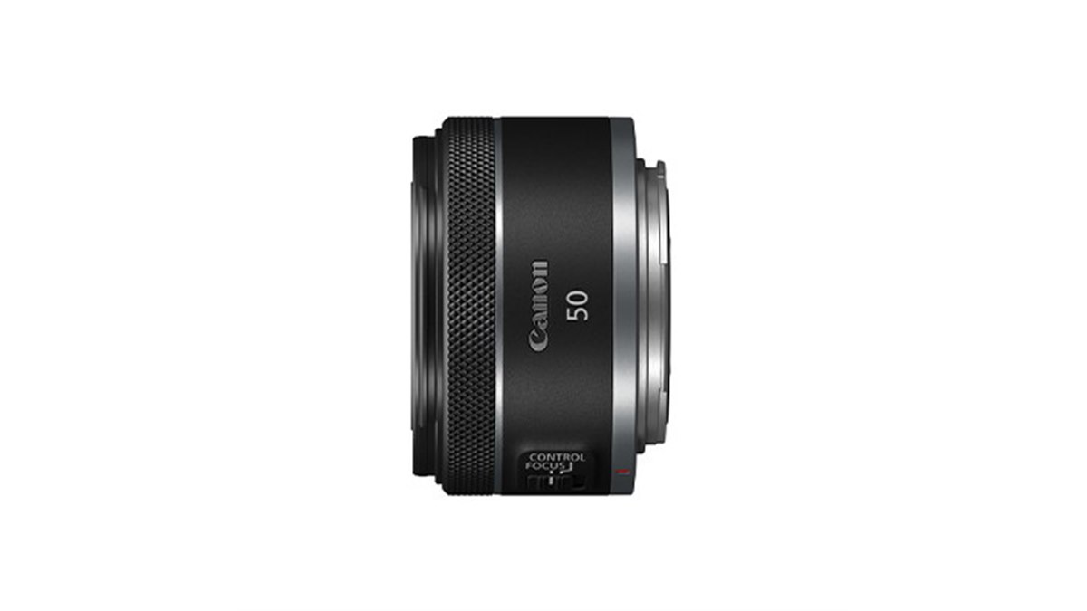 Canon RF50mm f1.8 STM 標準単焦点レンズ キヤノン、28,600円の標準単焦点レンズ「RF50mm F1.8 STM」を12