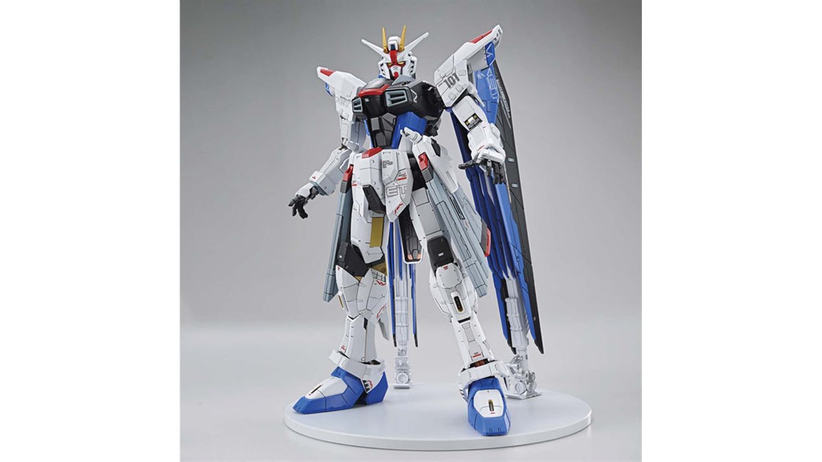 実物大フリーダムガンダム立像を「フルメカニクス1/100」で立体化、9月