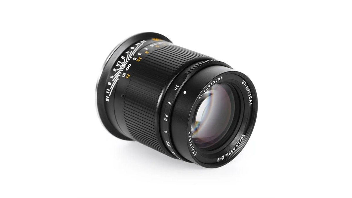 36,300円、ミラーレスカメラ用の大口径標準レンズ「TTArtisan 50mm f