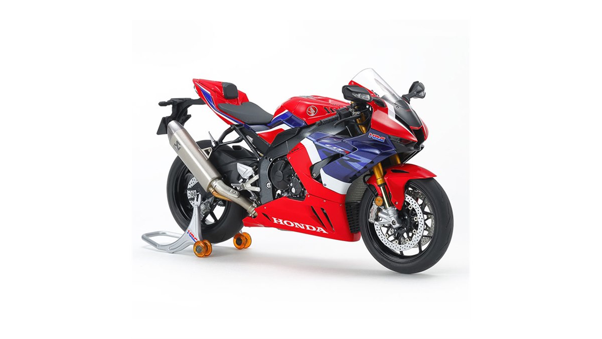 タミヤ、ホンダ「CBR1000RR-R FIREBLADE SP」1/12模型の発売日を決定 - 価格.com