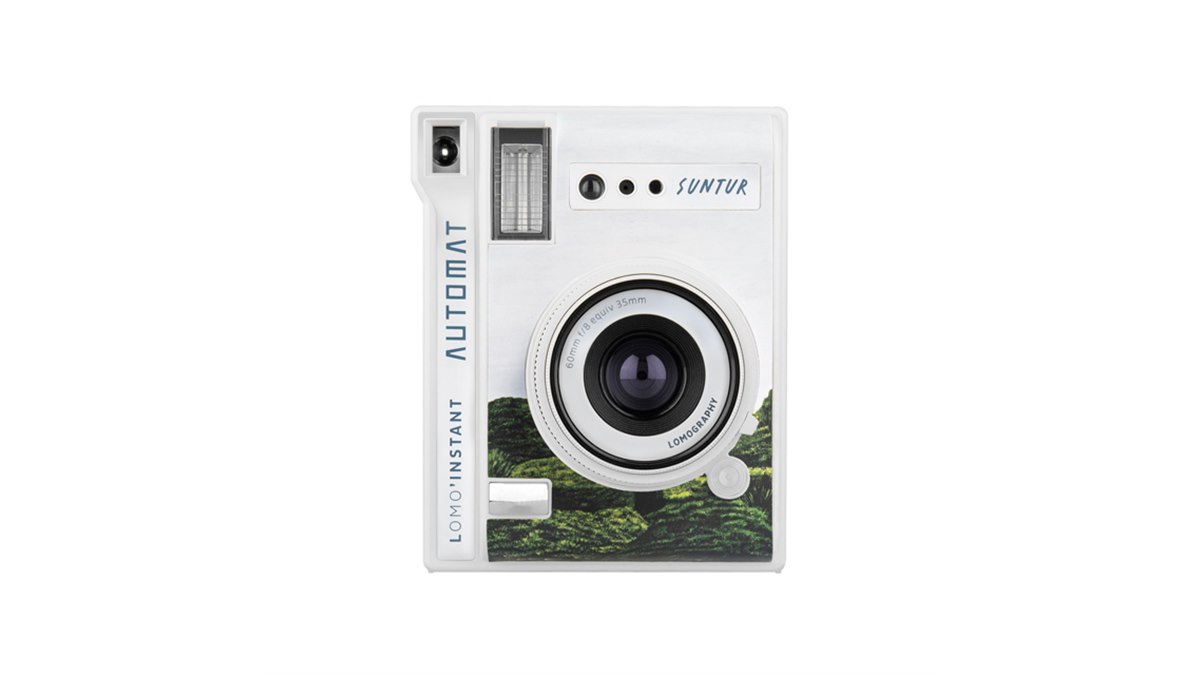 ロモ、タイのアーティストSuntur氏とコラボした「Lomo'Instant Automat