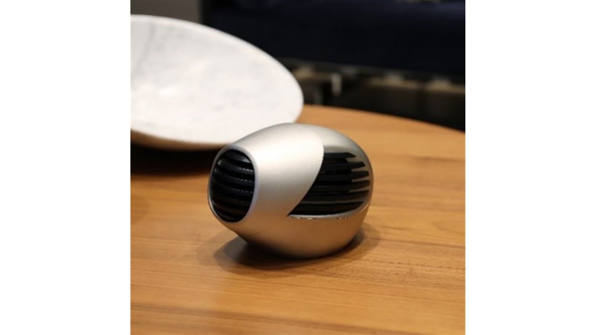 大塚家具、462,000円のフィルター・ファン非搭載空気清浄機「FURIN」を