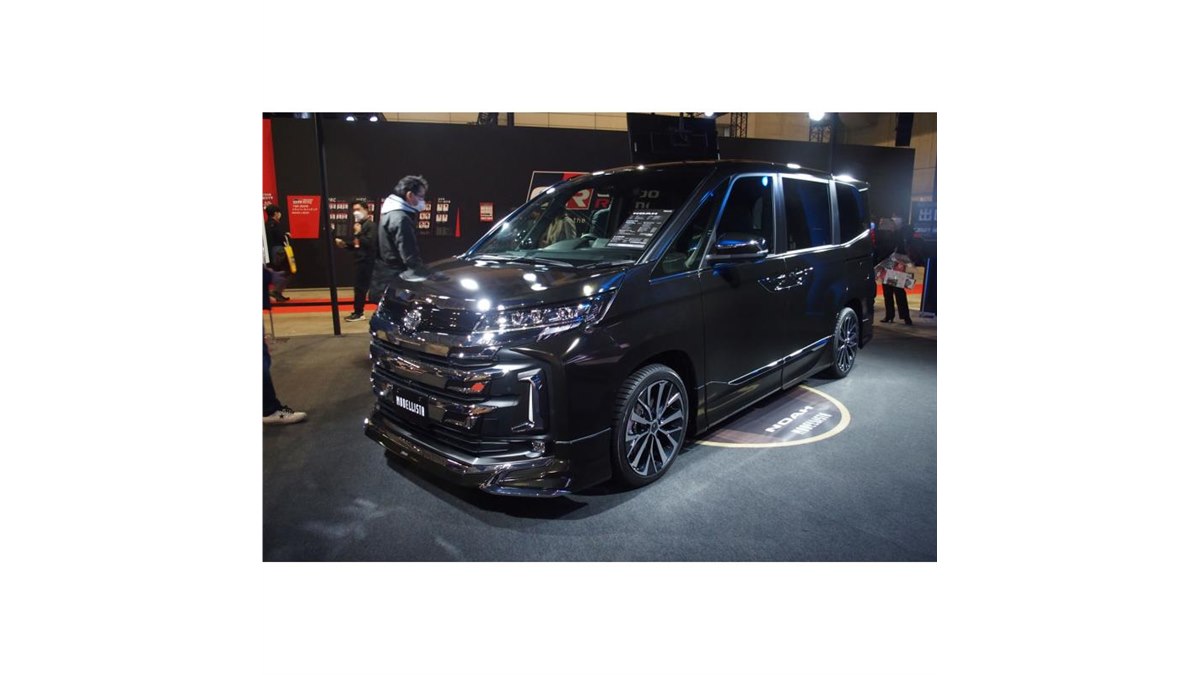 トヨタ エスクワァイア ノア ヴォクシー モデリスタ マット