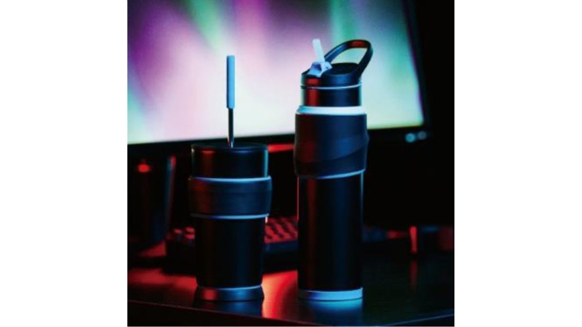 ゲーム中の水分補給をサポート、「ゲーミングタンブラー」「ゲーミング