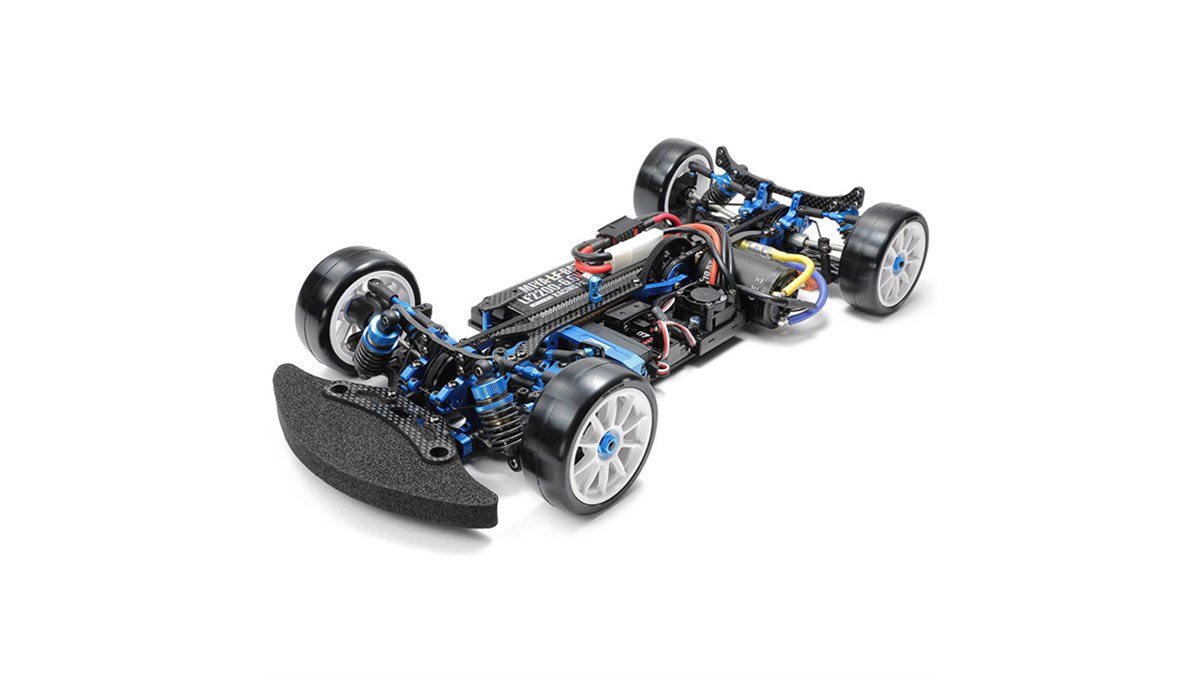 タミヤ「TRFシャーシ」に新モデル、長さ365mm「1/10RC TRF420X」発売日決定 - 価格.com