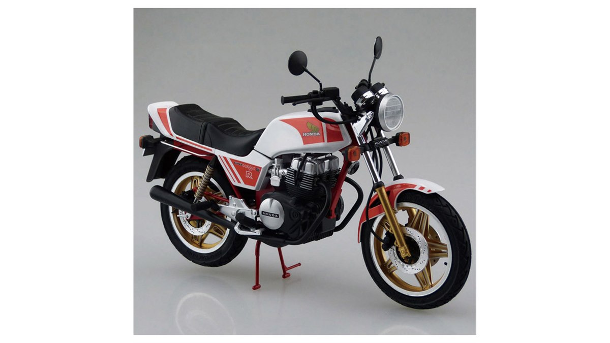 AOSHIMA、専用装備も再現した「1/12 ホンダ NC04 スーパーホークIIIR