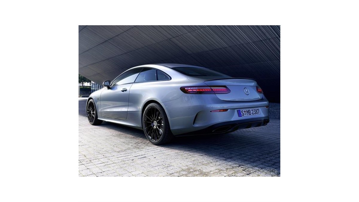 メルセデスベンツ Eクラスに「ナイトエディション」、ブラック