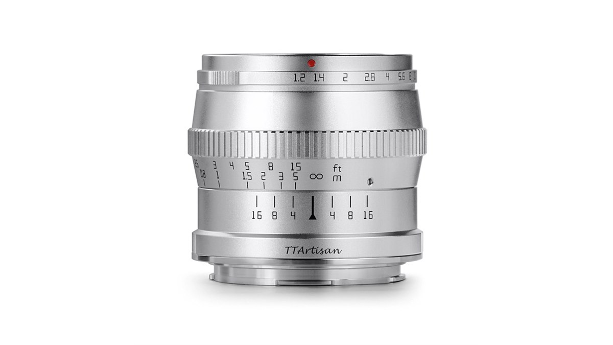 TTArtisan、APS-C中望遠レンズ「50mm f/1.2 C シルバー」にLマウント用を追加 - 価格.com