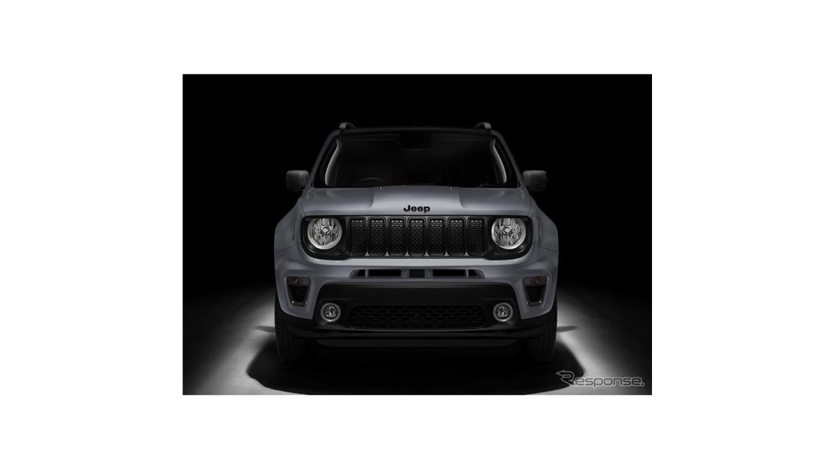 Jeep レネゲード　車用カバー 黒 レネゲード [MOPAR(モパー)USA正規品]フロントエンドカバー