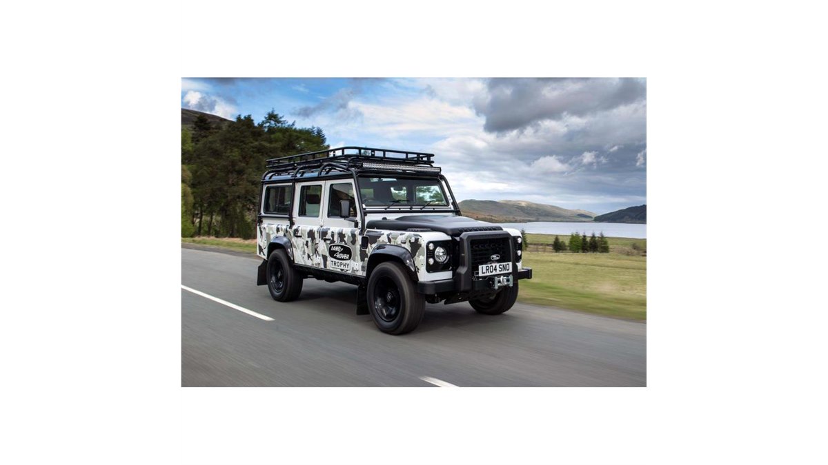 ランドローバー純正品　ディフェンダーミニチュア希少品　ブラック ランドローバー公式オンラインショップ / Defender 110 Scale Model 1