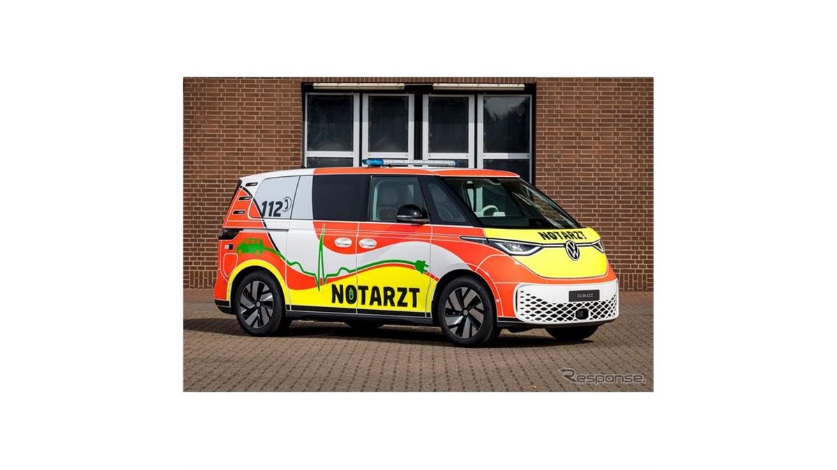 VWのEVミニバン、『ID. Buzz』が救急車に…IAAトランスポーテーション